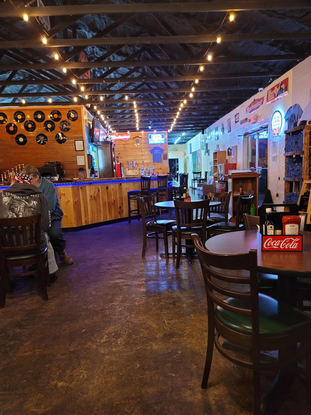 145 Roadhouse Campton KY