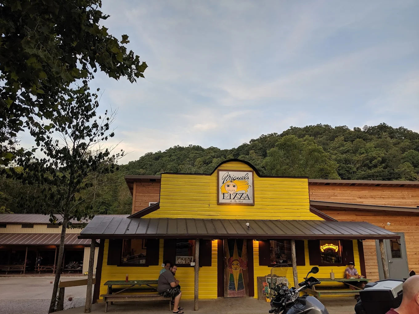 Miguel's Pizza Red River Gorge